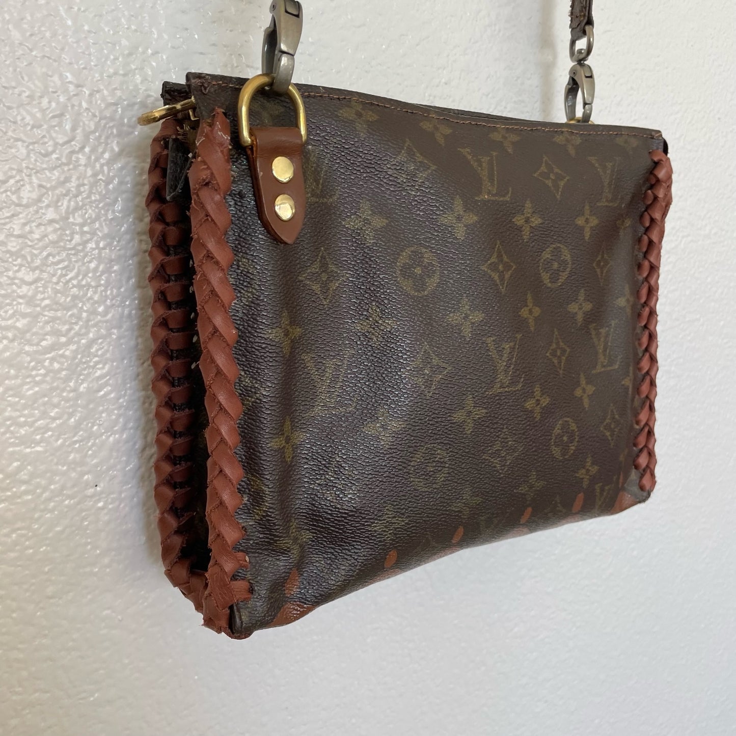 LRB Crossbody