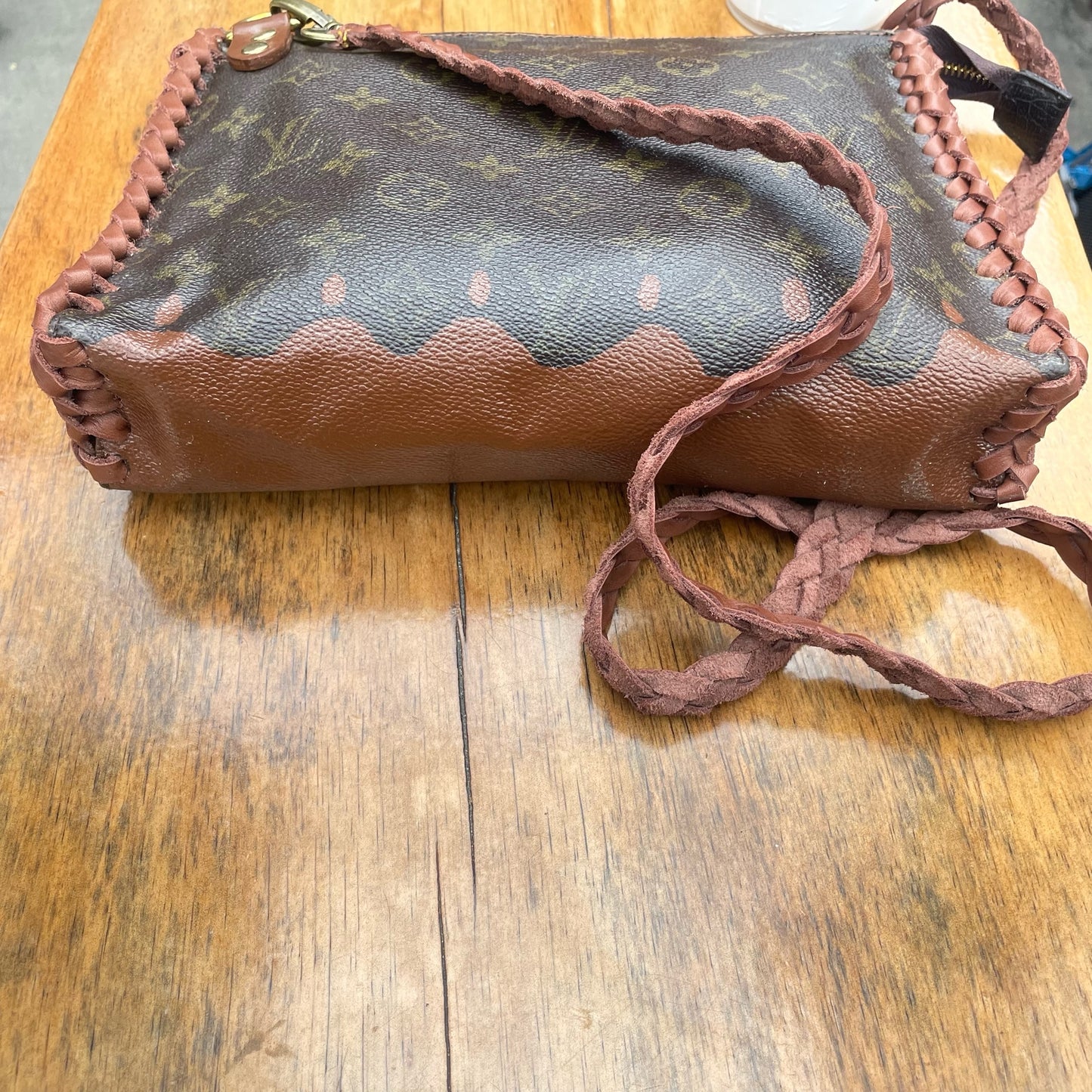 LRB Crossbody